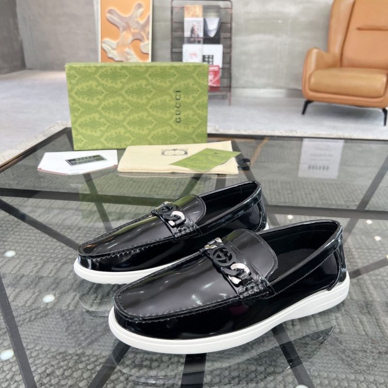G*u*i leather shoes